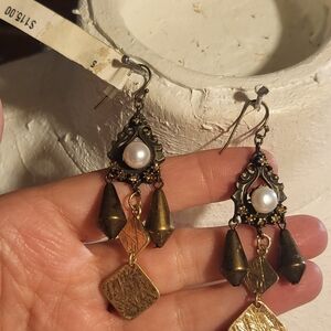 NWT YOSCA Elegant Gold and Bronze Dangle Earrings
